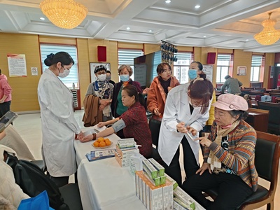 蘭州城關區 志愿服務進社區，健康義診暖民心